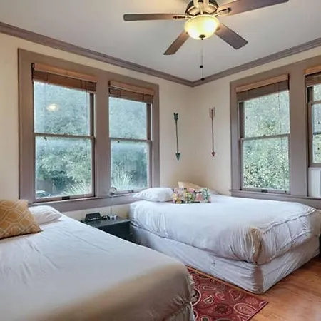 Great Central Location Downtown Austin-Fenced Area For Dogs, Near Ut Exterior photo